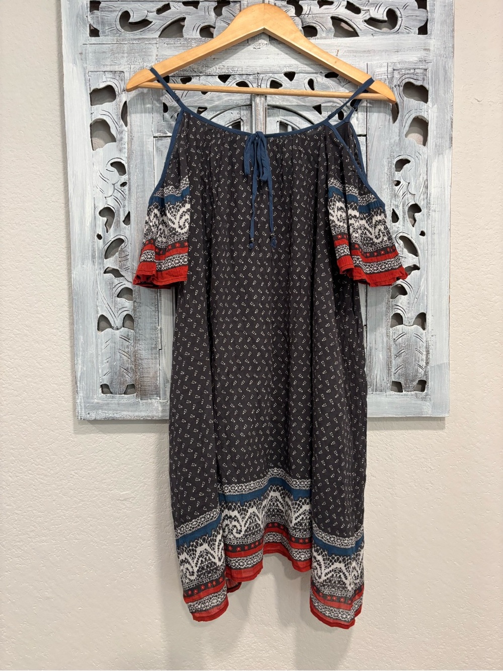 FP Movement Cold-Shoulder Boho Patterned Flutter Sleeve Mini Dress Size M